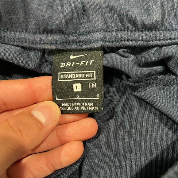 Nike Dri Fit Shorts - Picture 5 of 7